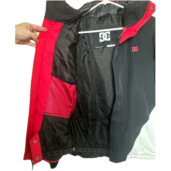 DC Shoes Fuse Jacket Womens Snowobard Ski 5k Waterproof‎ 80g Insulated Black M - Picture 10 of 13